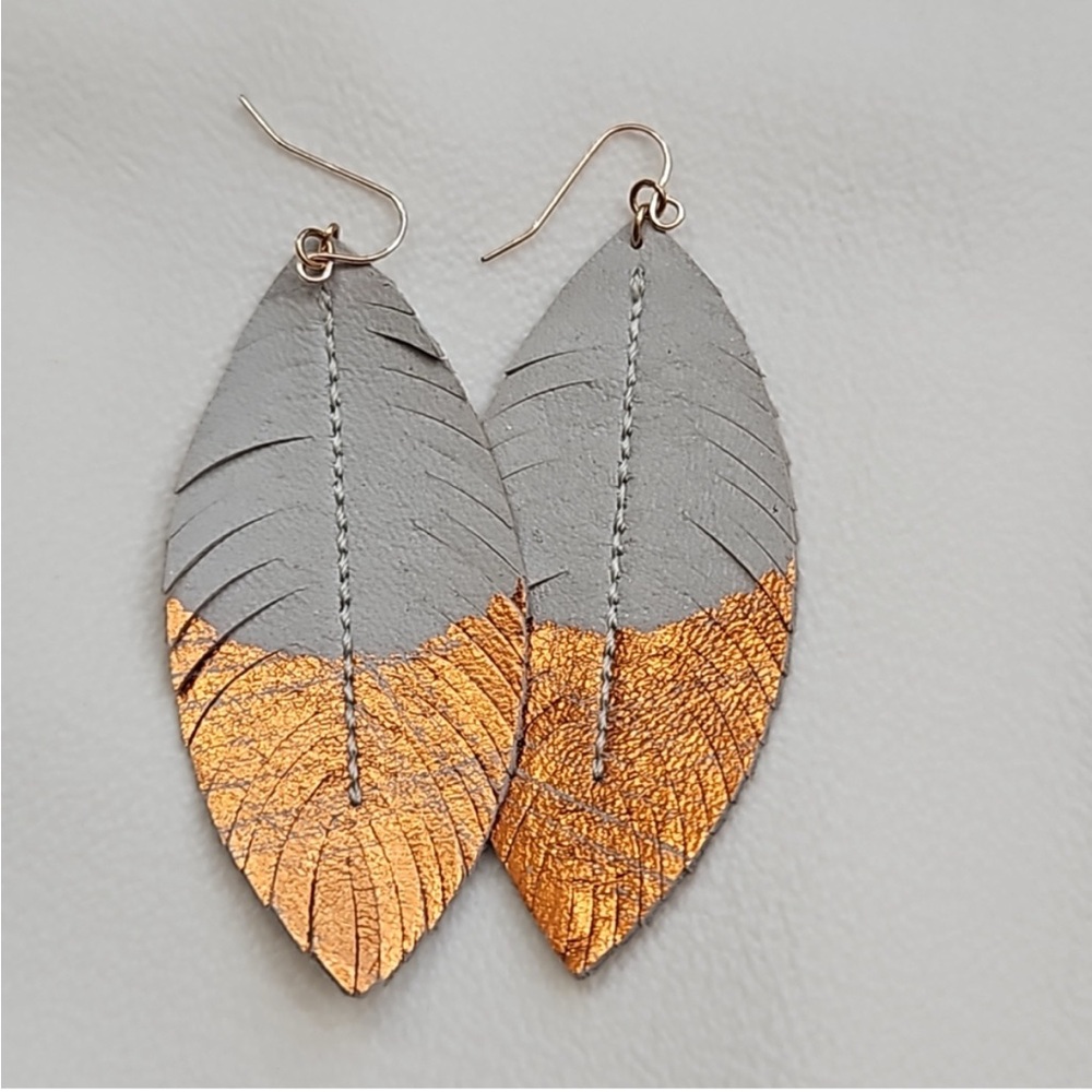 Premier Designs Gray Leather and Rose Gold Feather Earrings